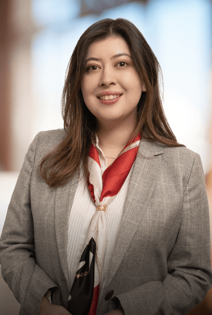 Español, inglés, alemán.